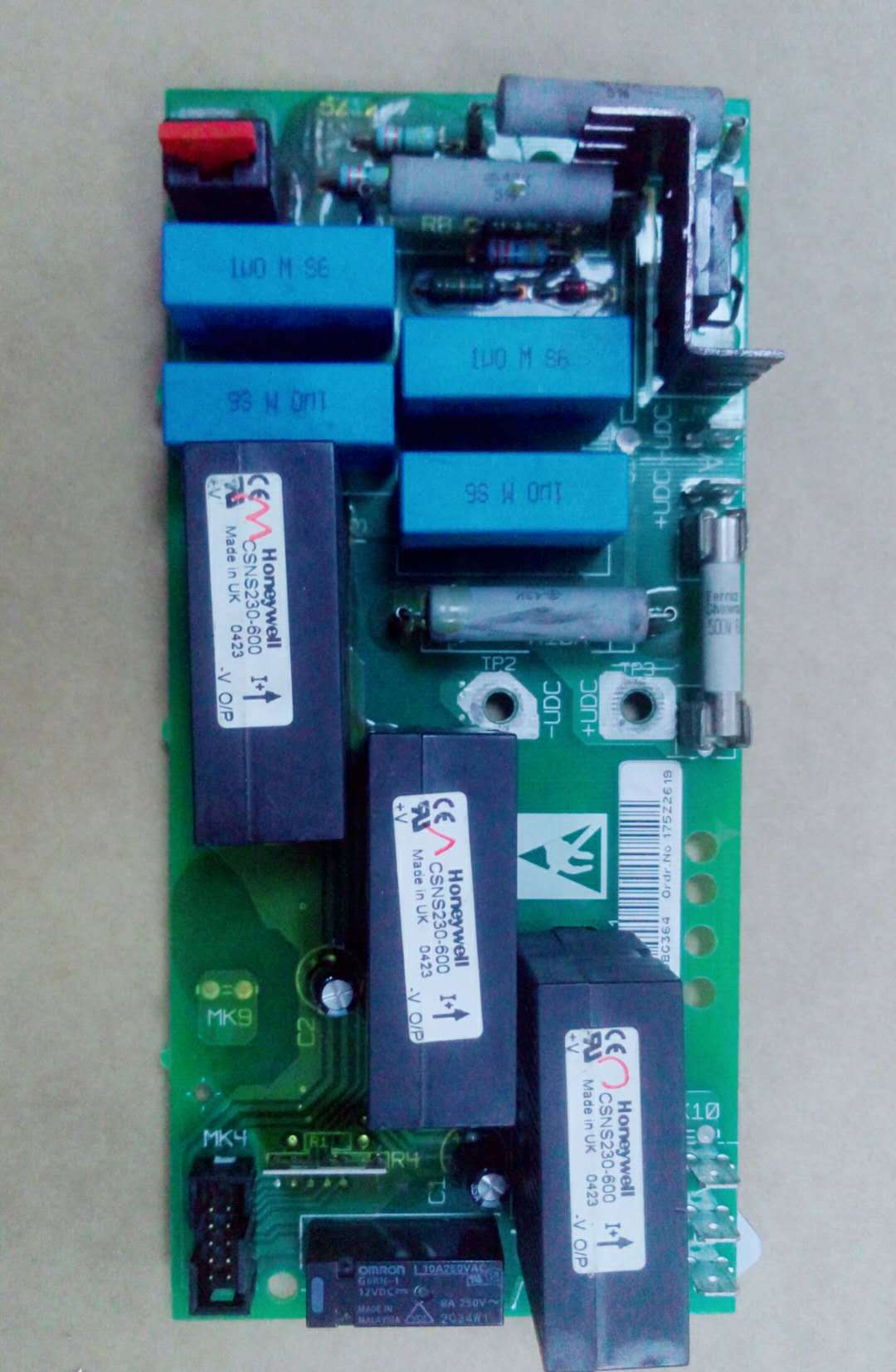 丹佛斯變頻器配件，價格特惠，檢測卡現(xiàn)貨